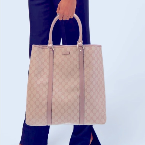 Sale Authentic Gucci Cream Monogram Tote Bag Structured Design - Picture 1 of 11